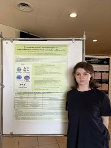 Reprezentantki Kosmetologicznej Organizacji Studenckiej na konferencji naukowej. Kliknij, aby powiększyć zdjęcie.